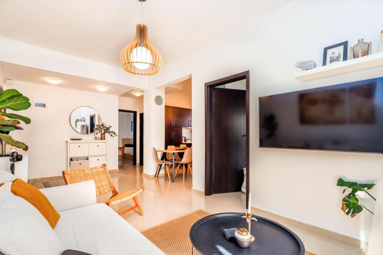 Happy Traveller - Luxury, Free Parking Apartment เทสซาโลนิกิ ภายนอก รูปภาพ